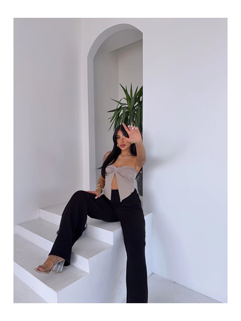 Kadın Siyah Beli Lastikli Müslin Kumaş Bol Paça Pantolon HZL25S-DSB12221-1