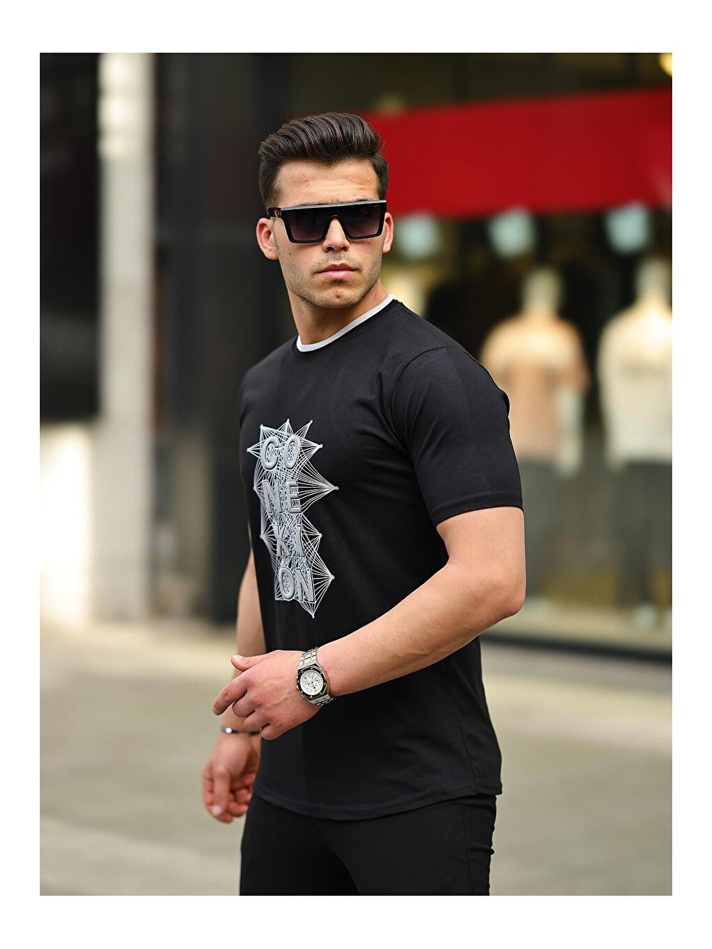 Siyah Erkek Slim Fit Nakış Desenli Tişört-2
