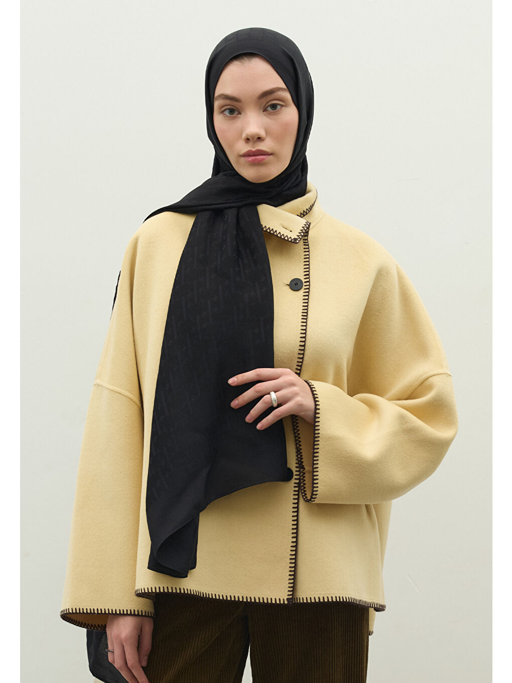 Siyah MONOGRAM PAMUK FLOŞ JAKARLI ŞAL SİYAH-3