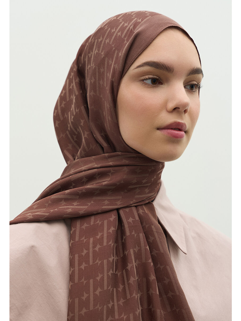 Kahverengi MONOGRAM PAMUK FLOŞ JAKARLI ŞAL KAKAO-2