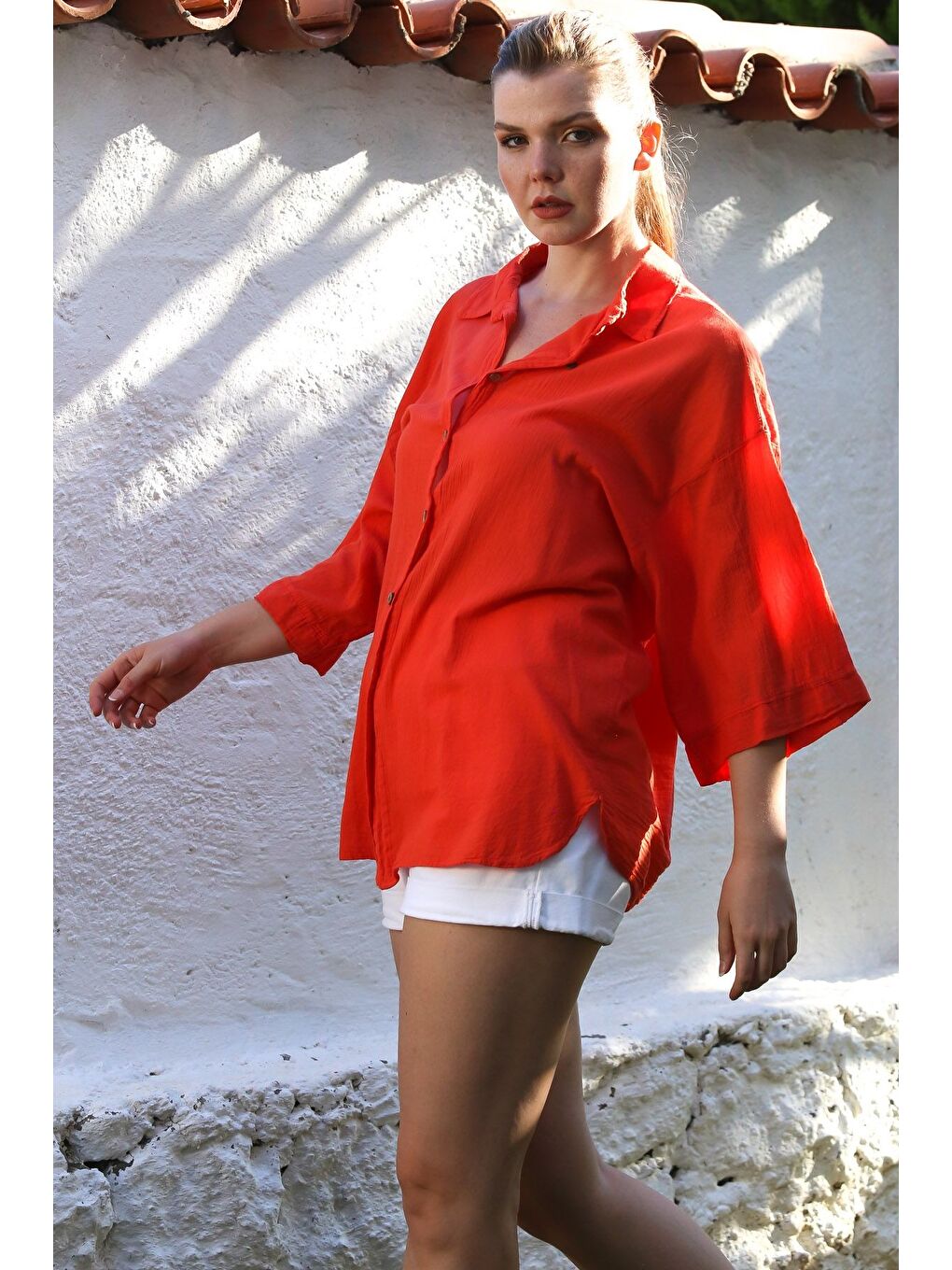 Kırmızı Narçiçeği Gömlek Yaka 3/4 Kol Düğmeli Yıkamalı Casual Oversize Dokuma Gömlek 75 68-4