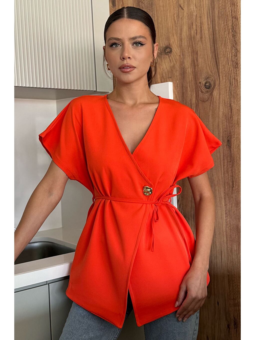 Turuncu Kruvaze Yaka Bel Bağcıklı Kolsuz Ceket