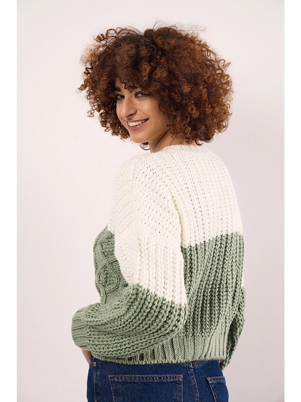 Yeşil Bisiklet Yaka Uzun Kollu Kısa Kesim Örme Triko Kazak-3