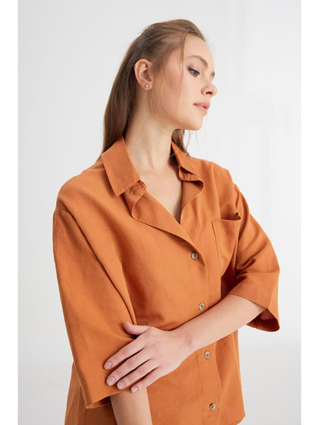 Relaxed Fit Geniş Kesim Kısa Kollu Kahverengi Gömlek-1
