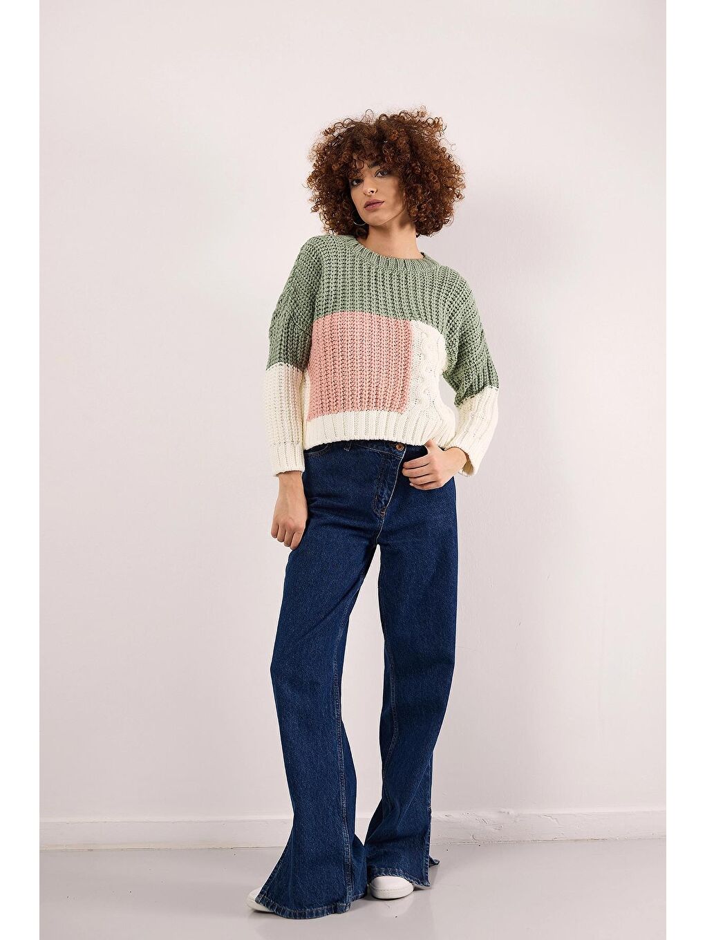 Ekru Bisiklet Yaka Uzun Kollu Kısa Kesim Örme Triko Kazak-4