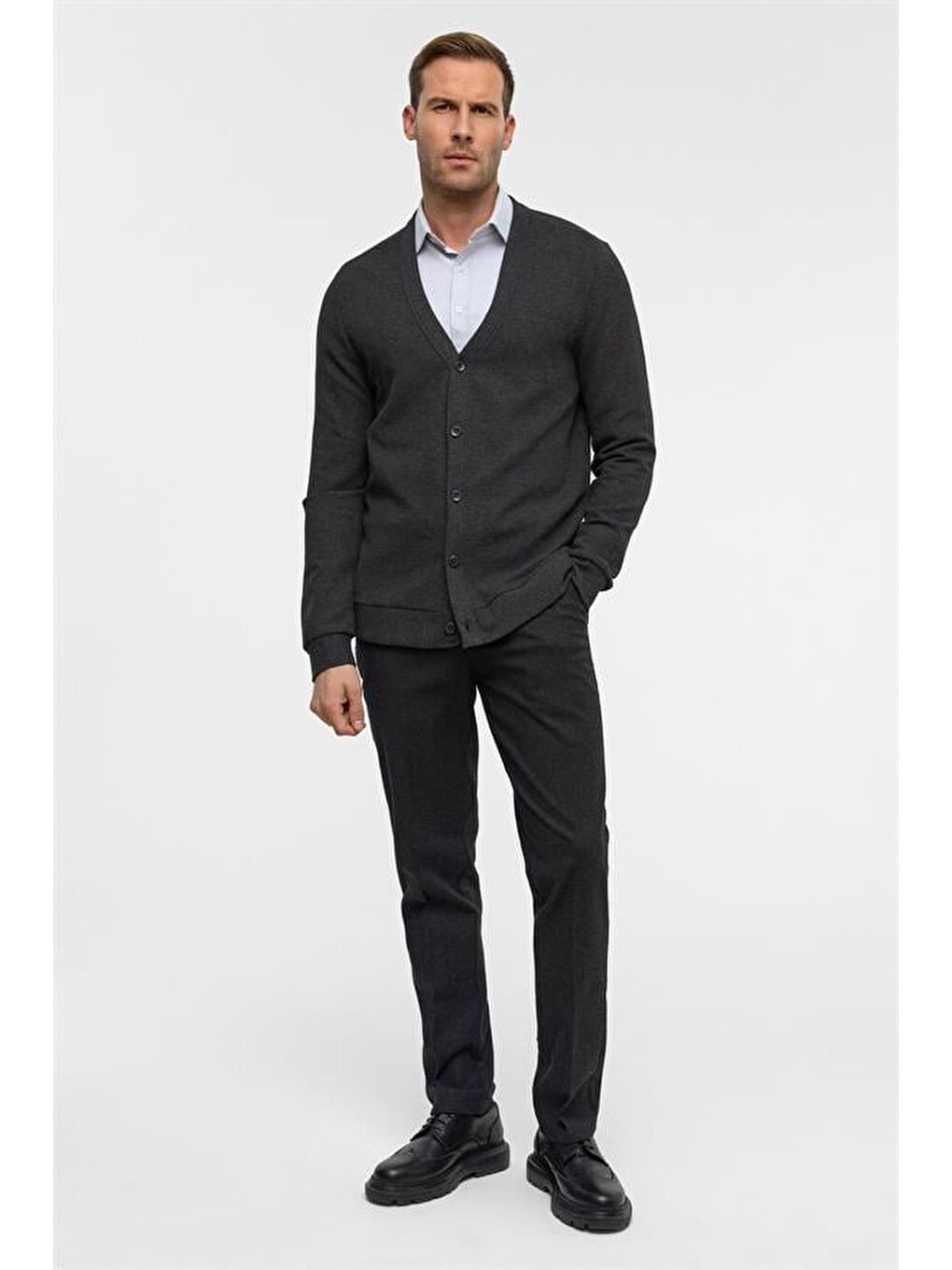 Antrasit Regular Düz V Yaka Hırka-4