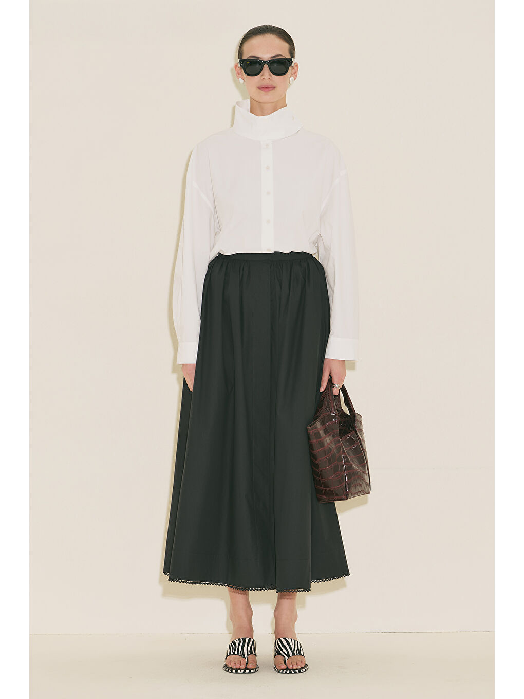 Yüksek Yakalı Kısa Gömlek Ekru-5