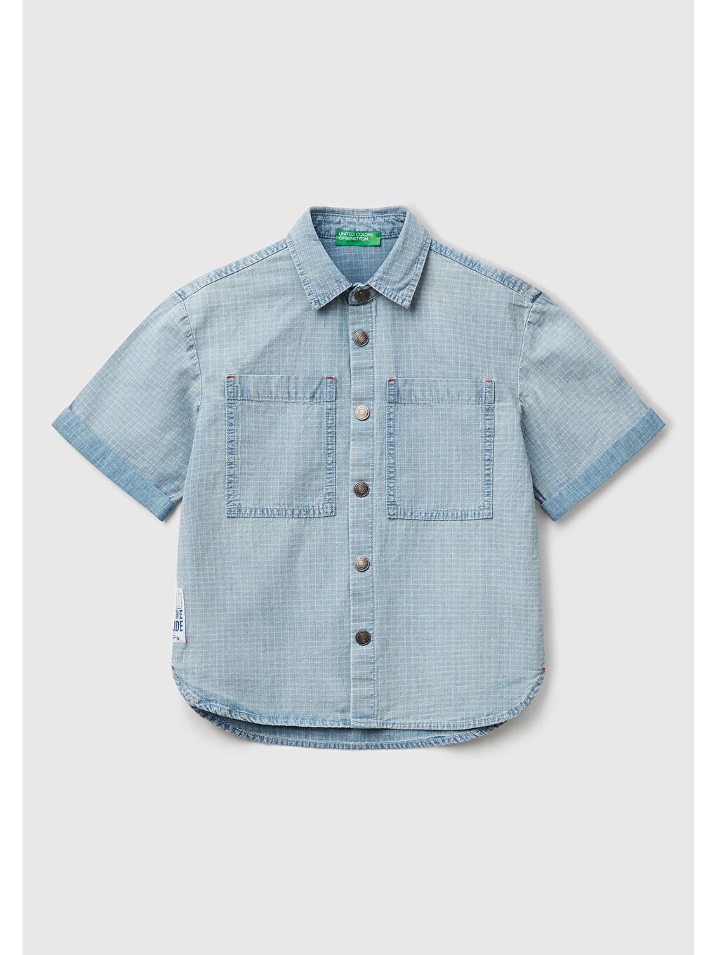 Mavi Erkek Çocuk Açık Denim Etiket Detaylı Önü Cepli Kısa Kollu Denim Gömlek