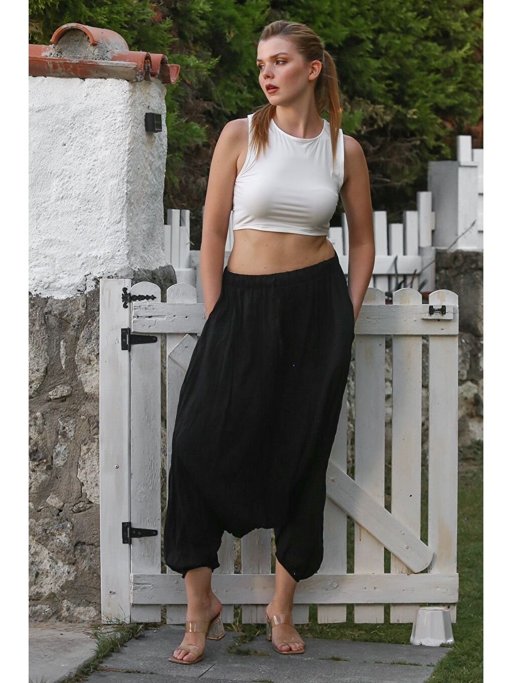 Siyah Yıkamalı Lastikli Bel Şalvar Paça Casual Krinkıl Dokuma Pantolon 95 80-2