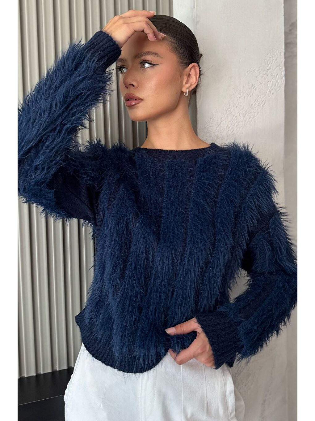 Lacivert Kadın Sakallı Triko Kazak-1