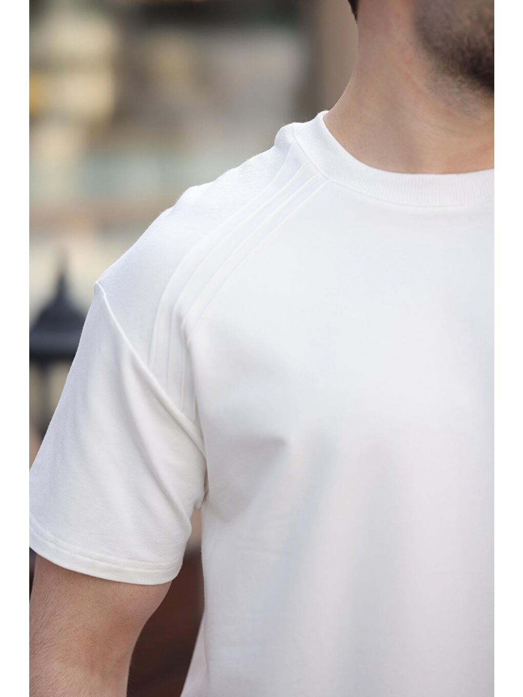 Ekru Bisiklet Yaka Basic Erkek T-Shirt E7138-3