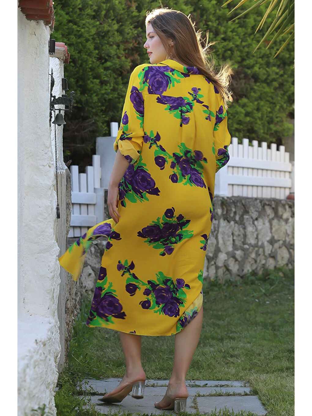 Sarı Gömlek Yaka Düğmeli Uzun Kollu Gizli Cepli Yırtmaçlı Casual Viskon Dokuma Elbise 125 65-4