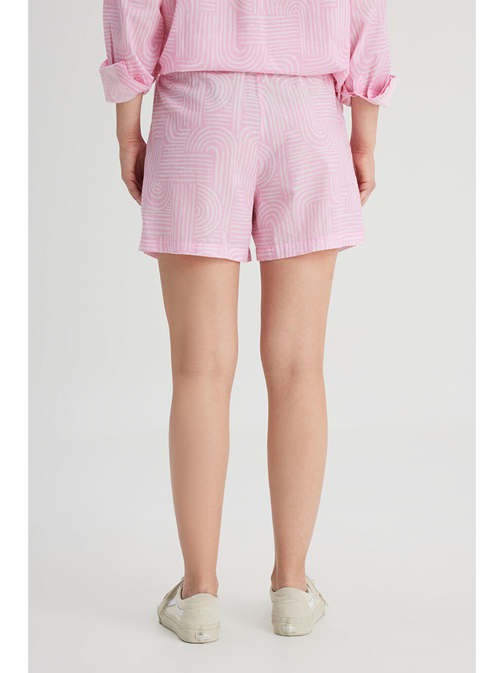 Loose Fit Rahat Kesim Normal Bel %100 Pamuk Pembe Şort-4