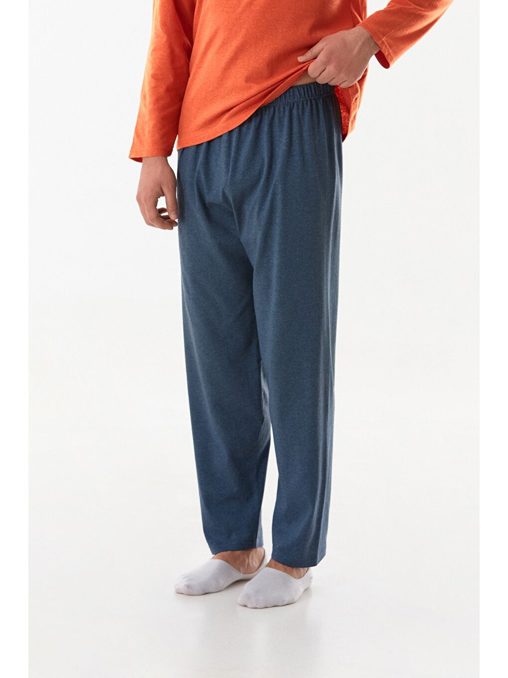 Turuncu Köpek Balığı Baskılı Pijama Takımı-4