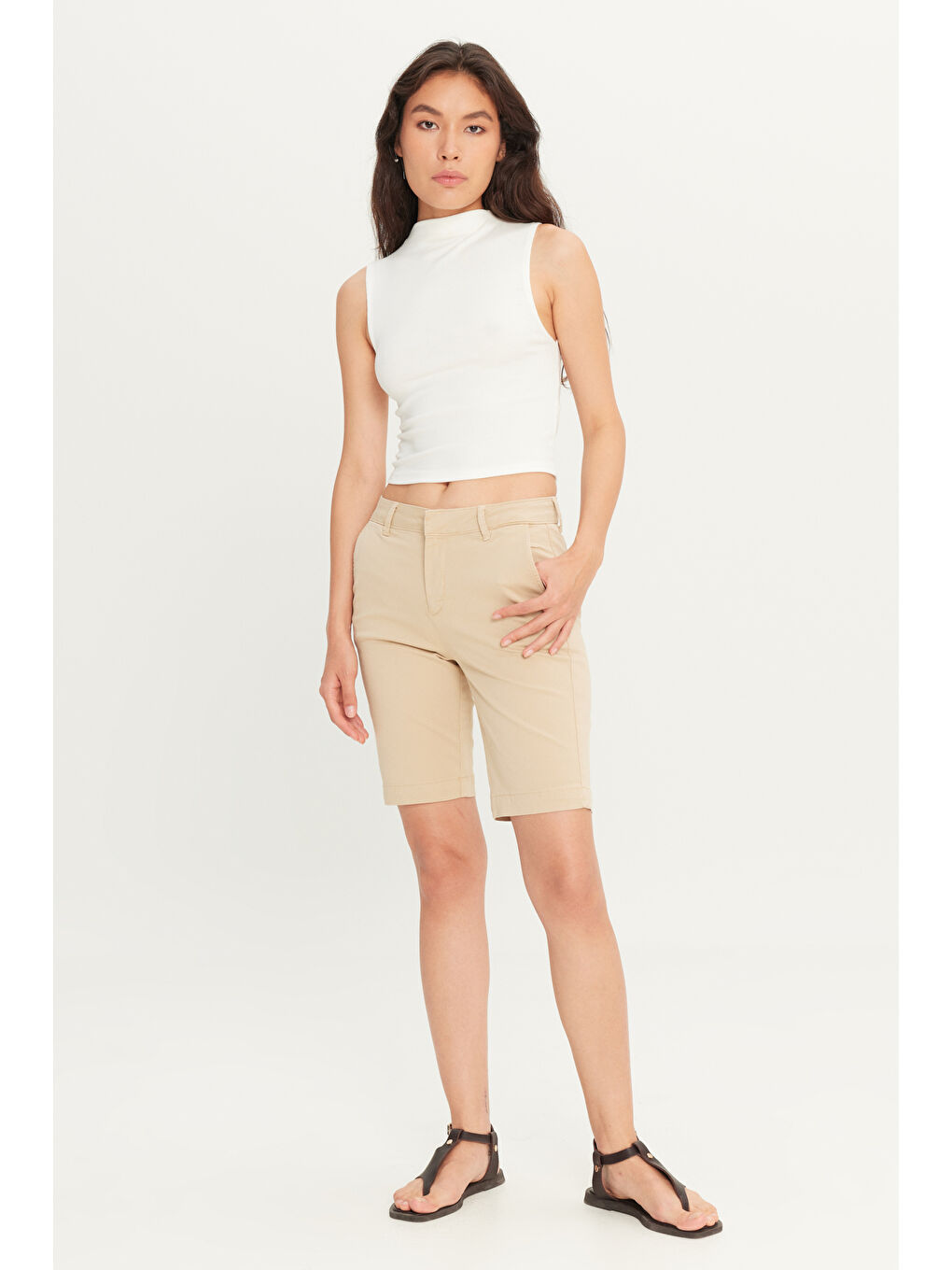 Bej Regular Fit Normal Kesim Normal Bel Taş Rengi Chino Şort