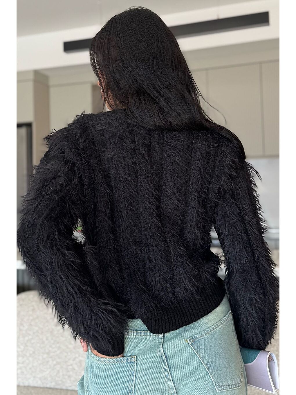 Siyah Kadın Sakallı Triko Kazak-4