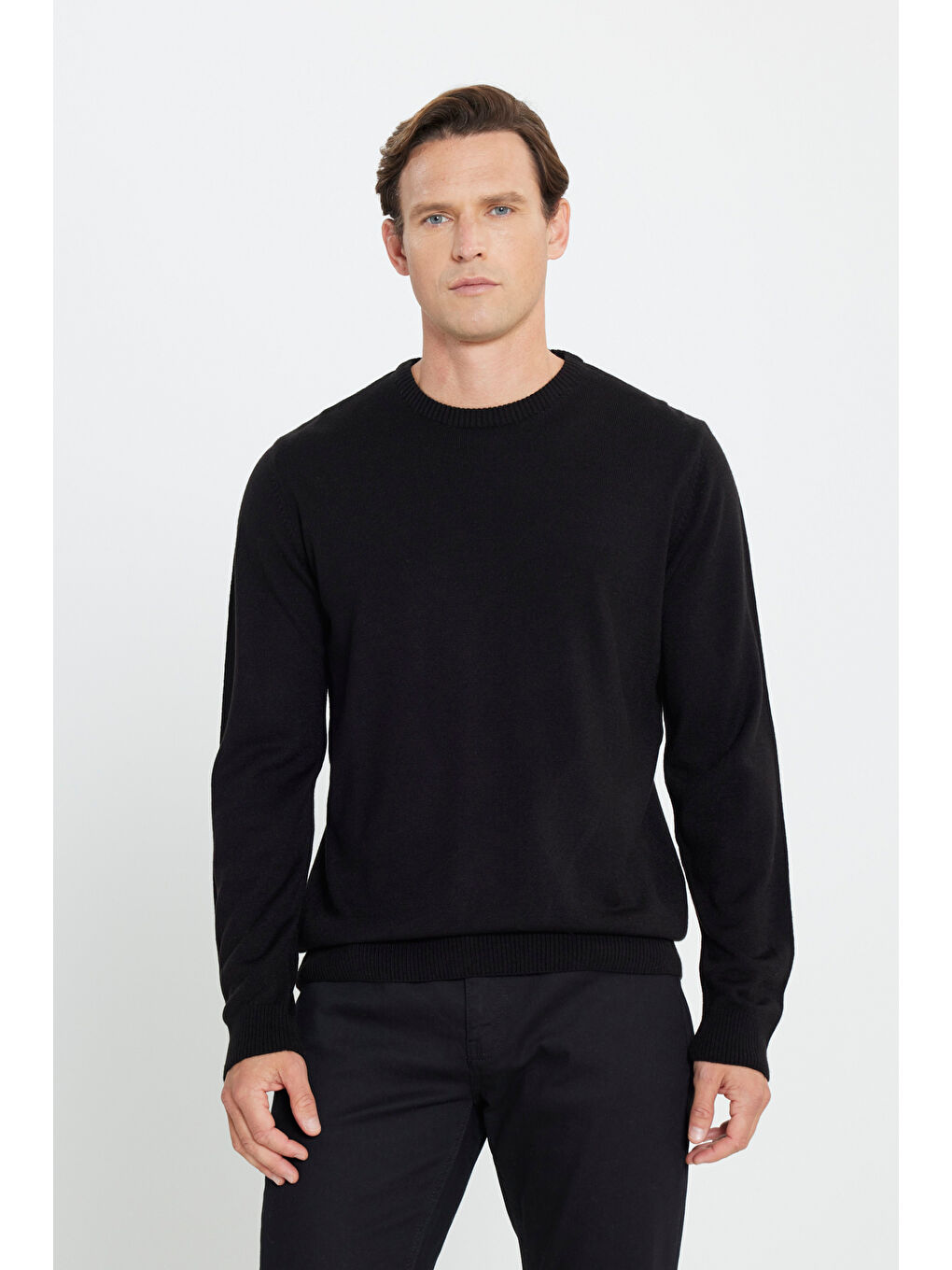 Erkek Siyah Anti-Pilling Tüylenme Yapmayan Standart Fit Normal Kesim Bisiklet Yaka Triko Kazak