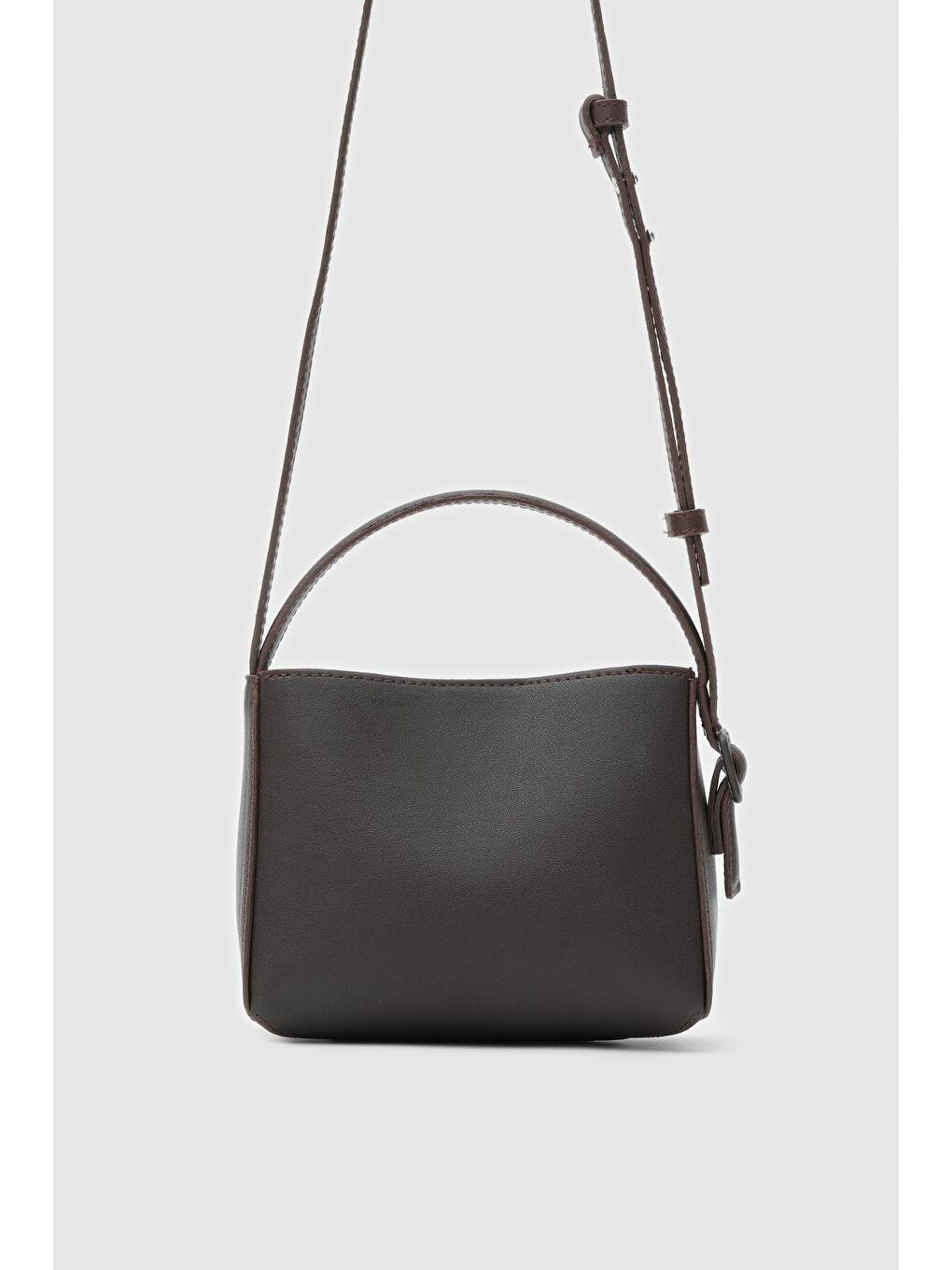 Kahverengi Otta El Ve Çapraz Çanta Acı Kahve