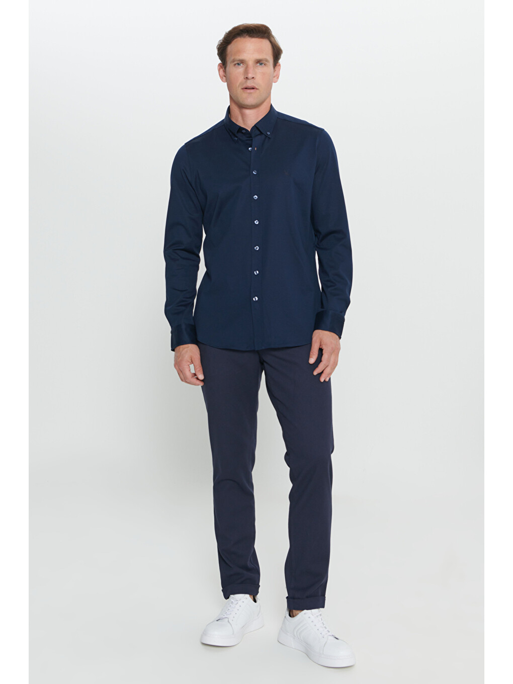 Erkek Lacivert Slim Fit Dar Kesim Düğmeli Yaka Gömlek-1