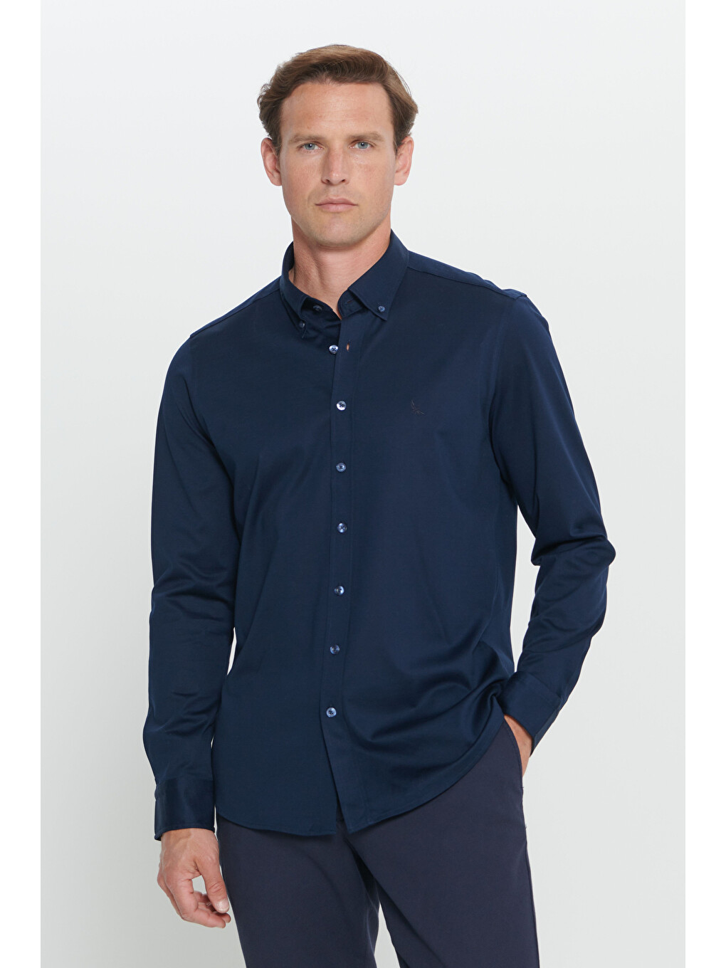 Erkek Lacivert Slim Fit Dar Kesim Düğmeli Yaka Gömlek-2