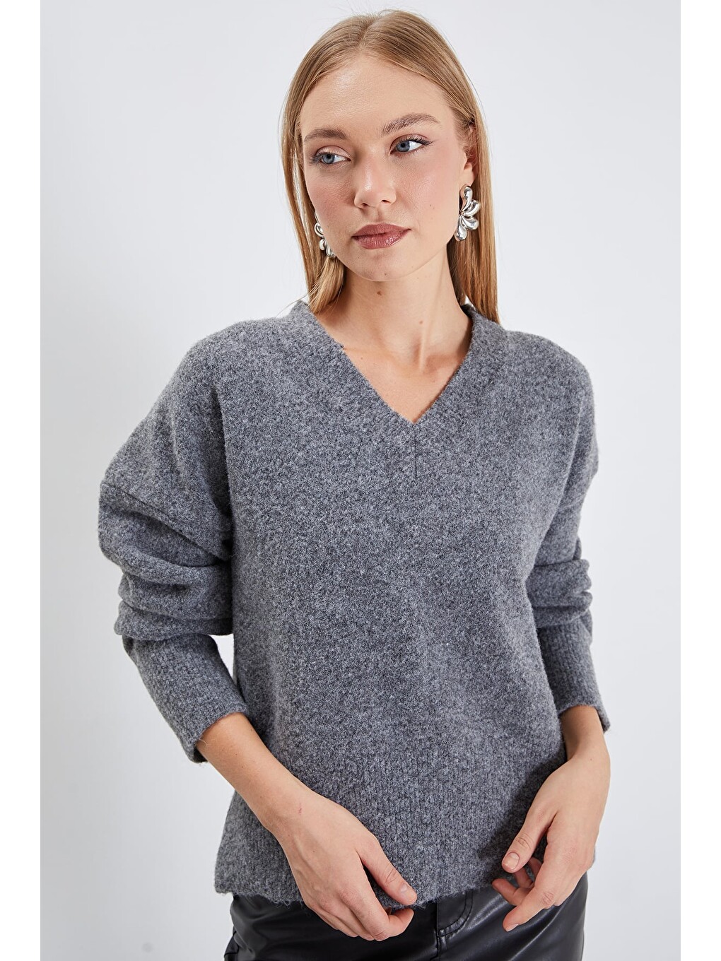 Antrasit Basic V Yaka Oversize Triko Kazak