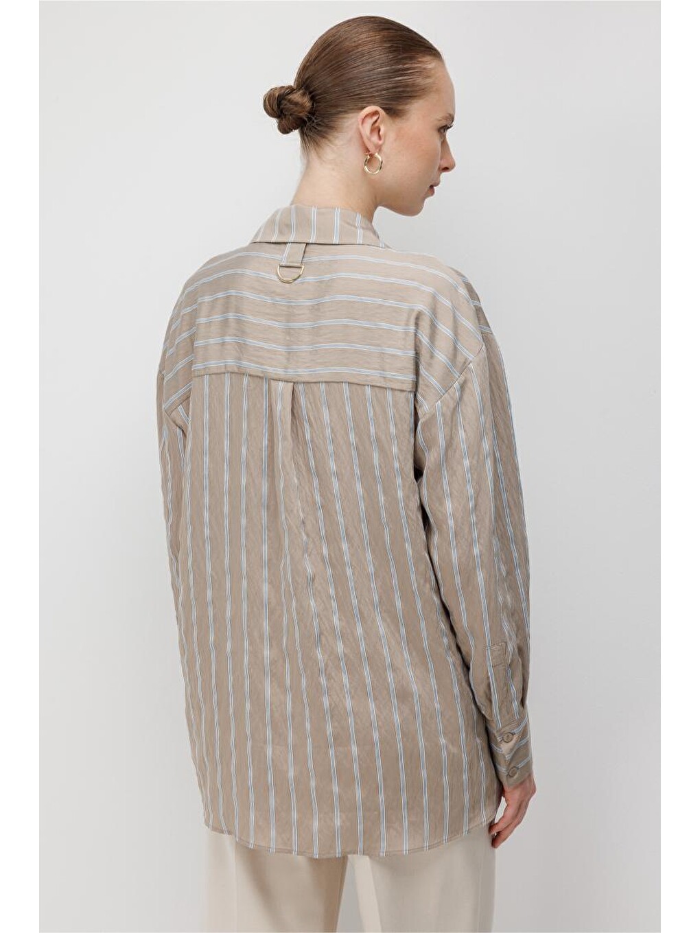 Bej Çizgili Oversize Taş Rengi Viskon Gömlek-3