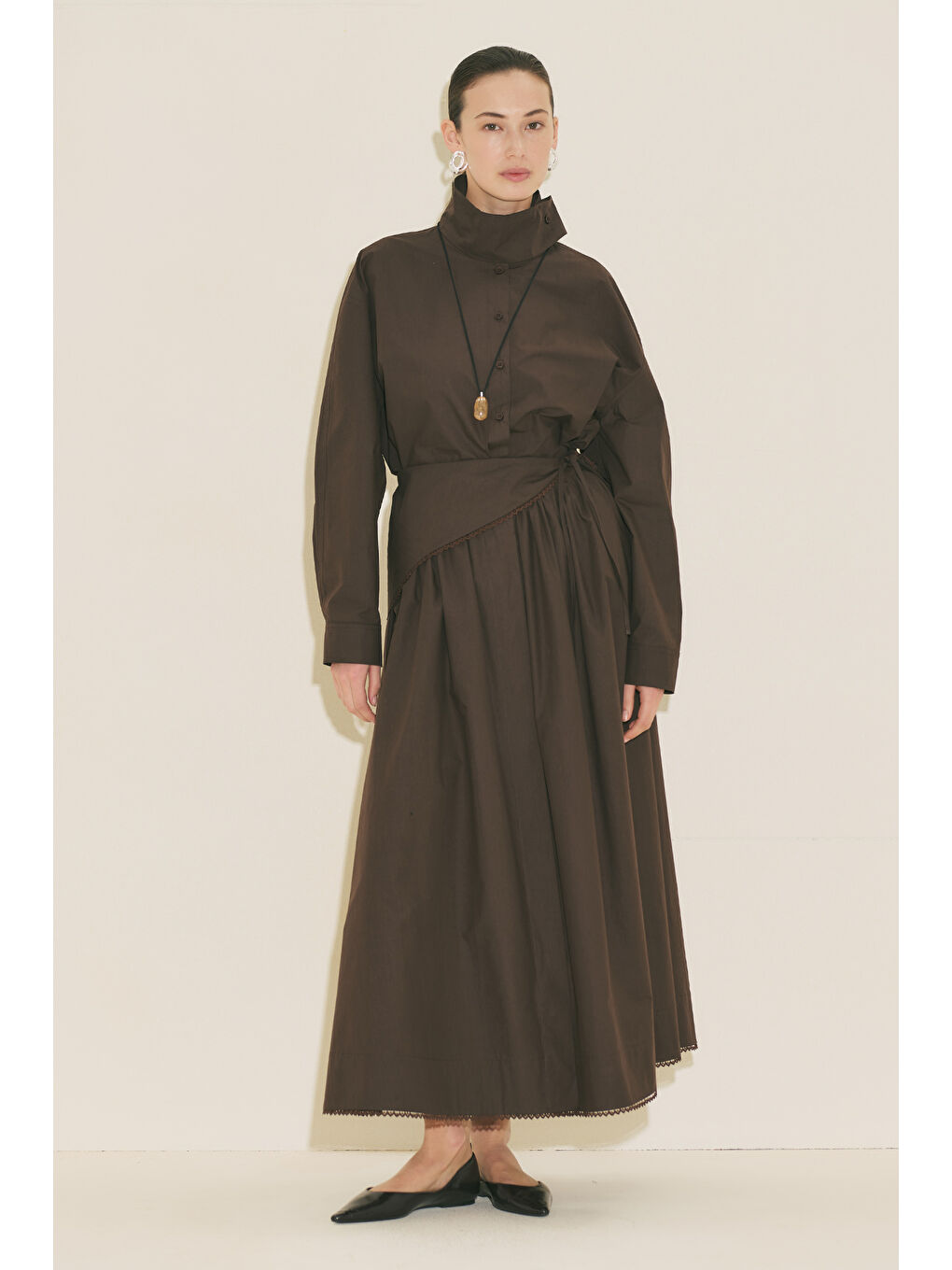 Yüksek Yakalı Kısa Gömlek Kahverengi-5