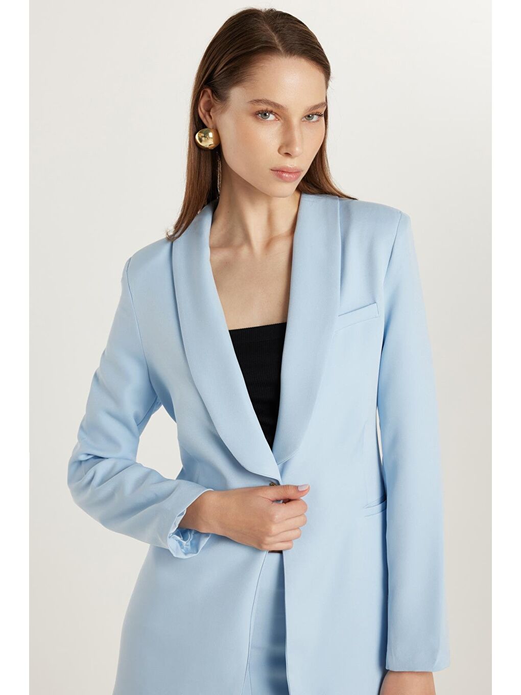 Kadın Standart Fit Uzun Kollu Kruvaze Yaka Düğmeli Mavi Ceket Pantolonlu Takım-1