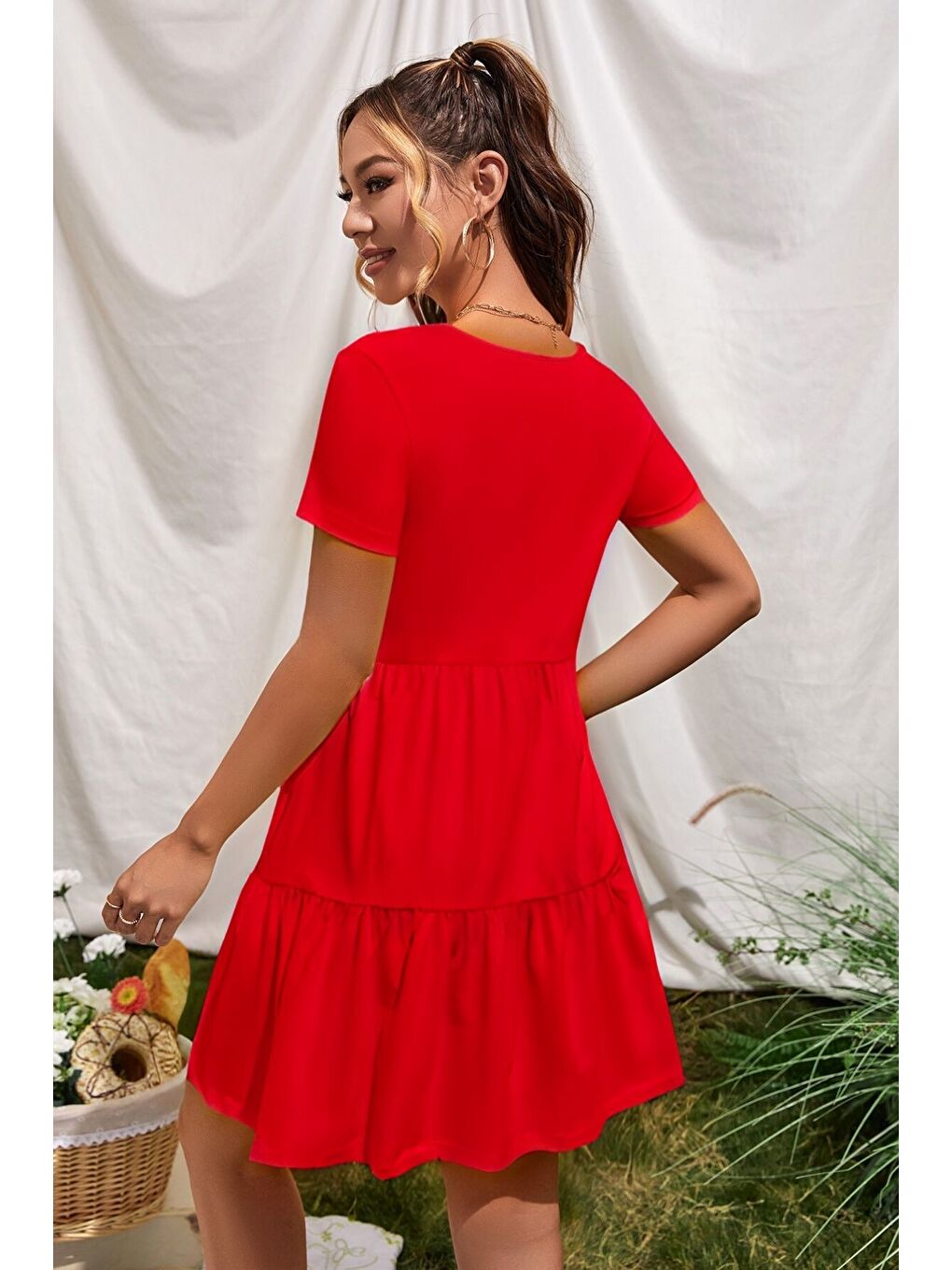 Kırmızı Bisiklet Yaka Düz Kısa Kollu Fırfırlı Penye Elbise-1