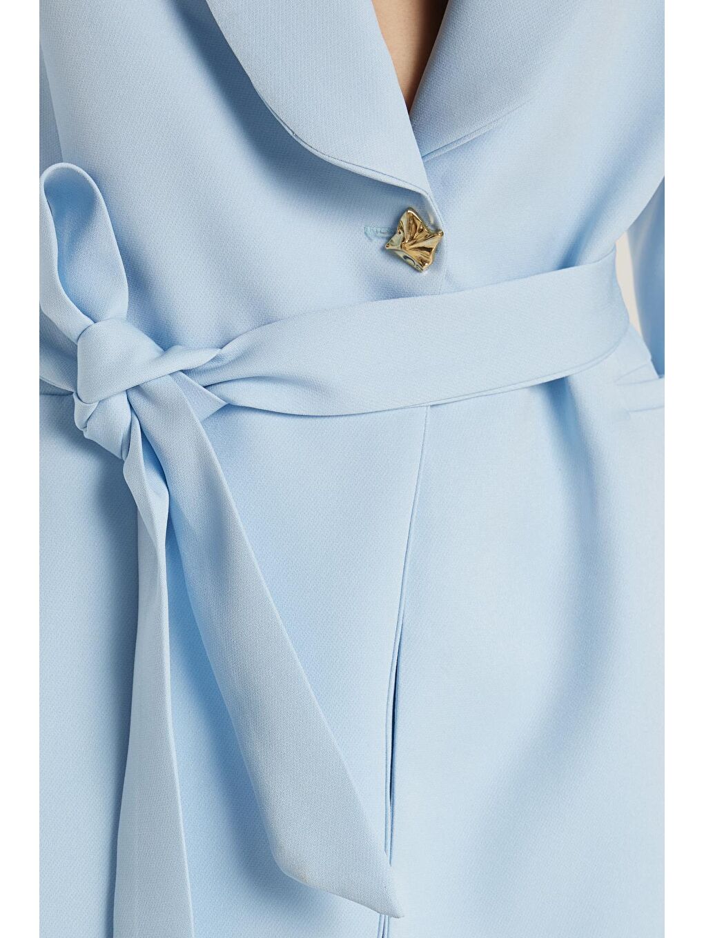 Kadın Standart Fit Uzun Kollu Kruvaze Yaka Düğmeli Mavi Ceket Pantolonlu Takım-2