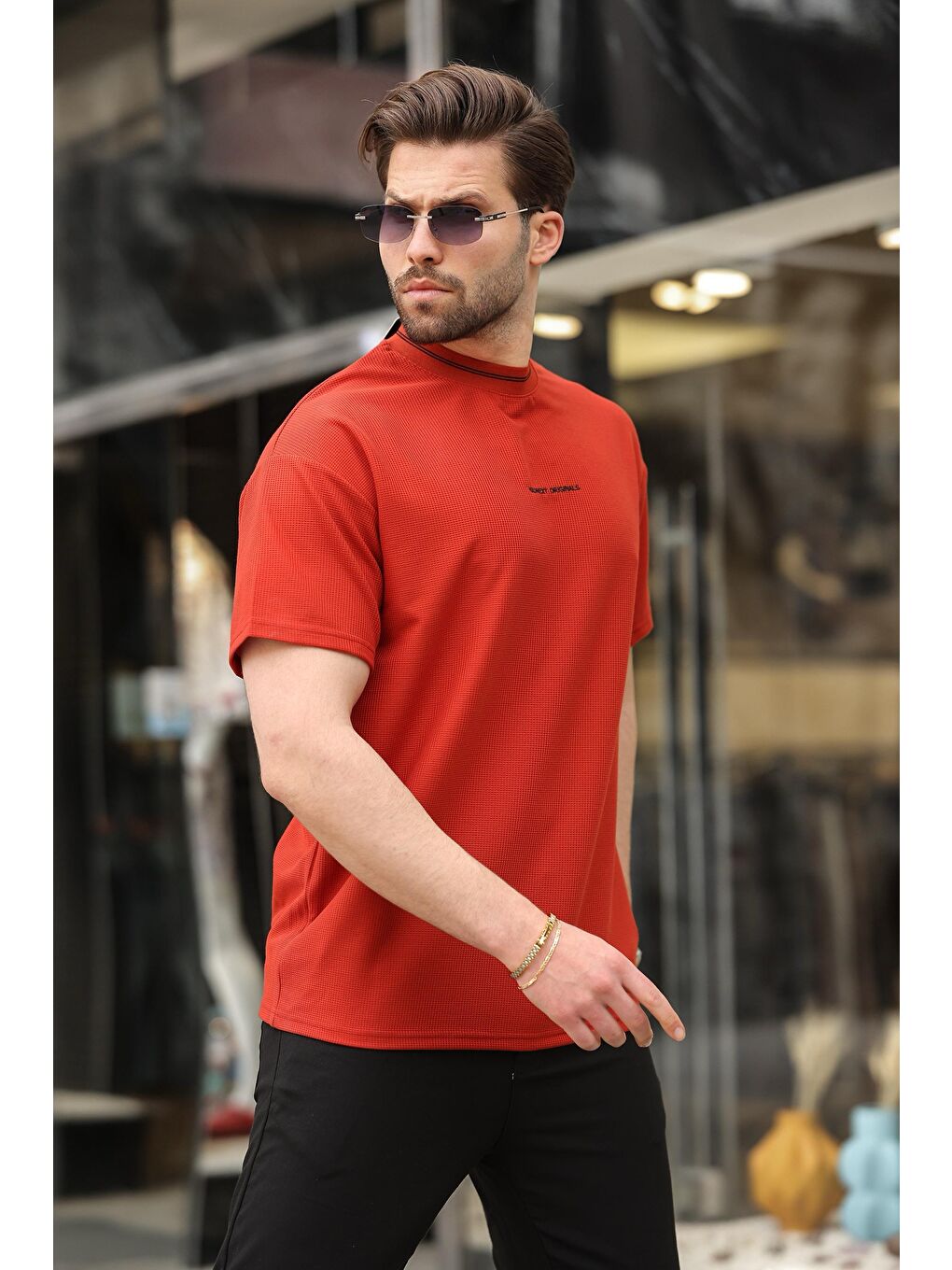 Kahverengi Kiremit Nakış Detaylı Basic Erkek T-Shirt E7106-1