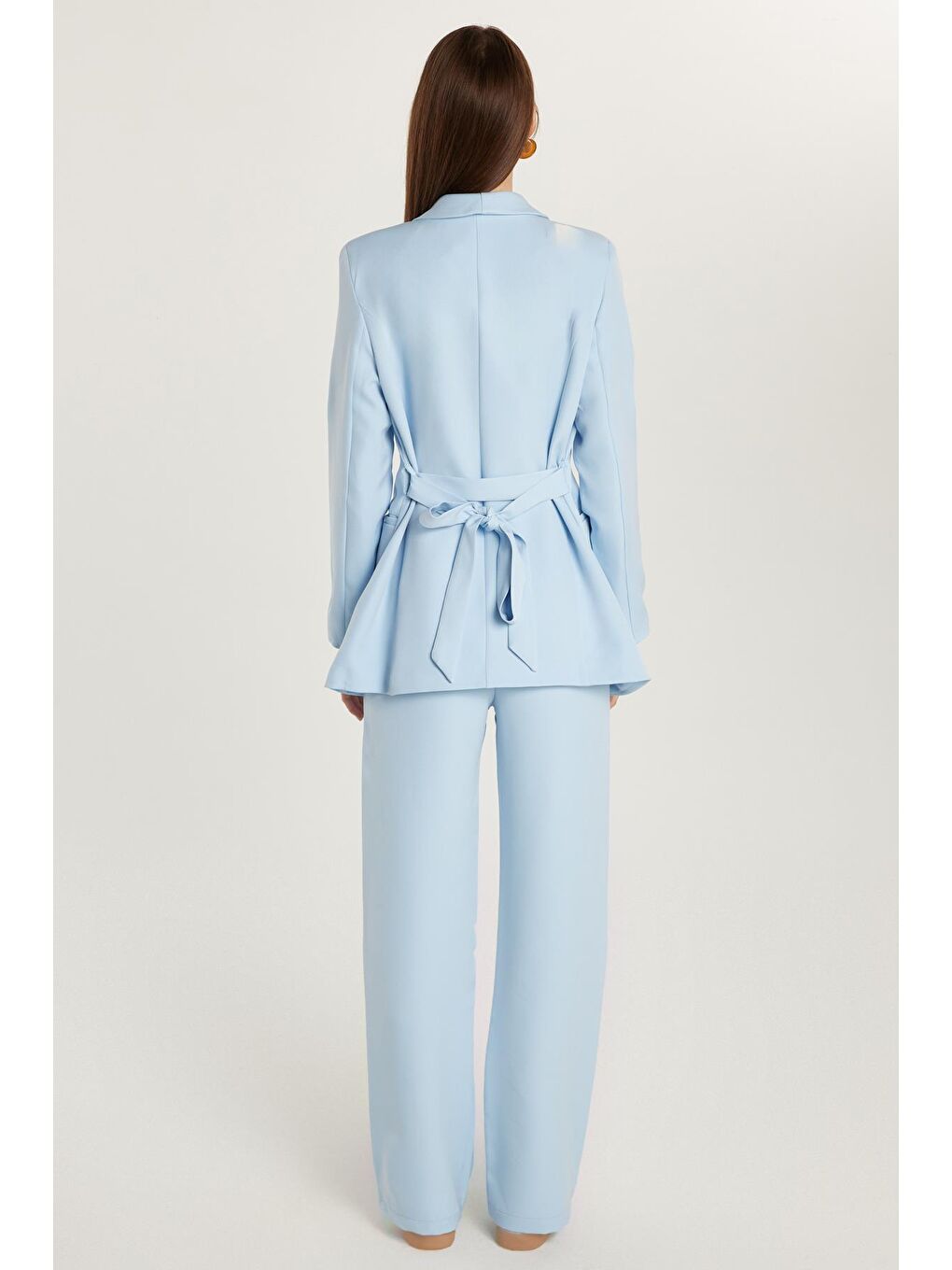 Kadın Standart Fit Uzun Kollu Kruvaze Yaka Düğmeli Mavi Ceket Pantolonlu Takım-4