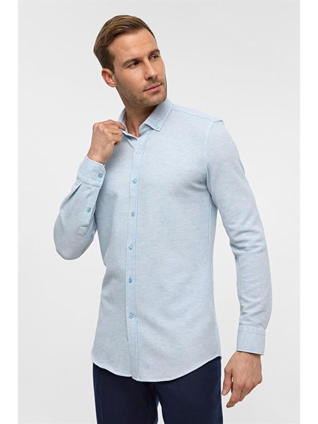 Buz Mavi Slim Armürlü Düğmeli Yaka Gömlek-1