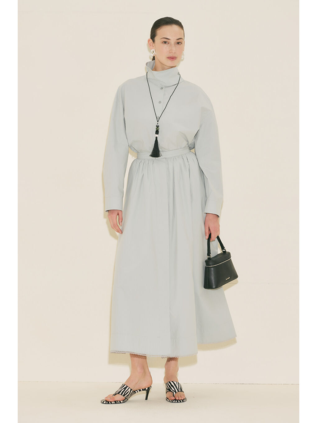 Yüksek Yakalı Kısa Gömlek Mavi-1