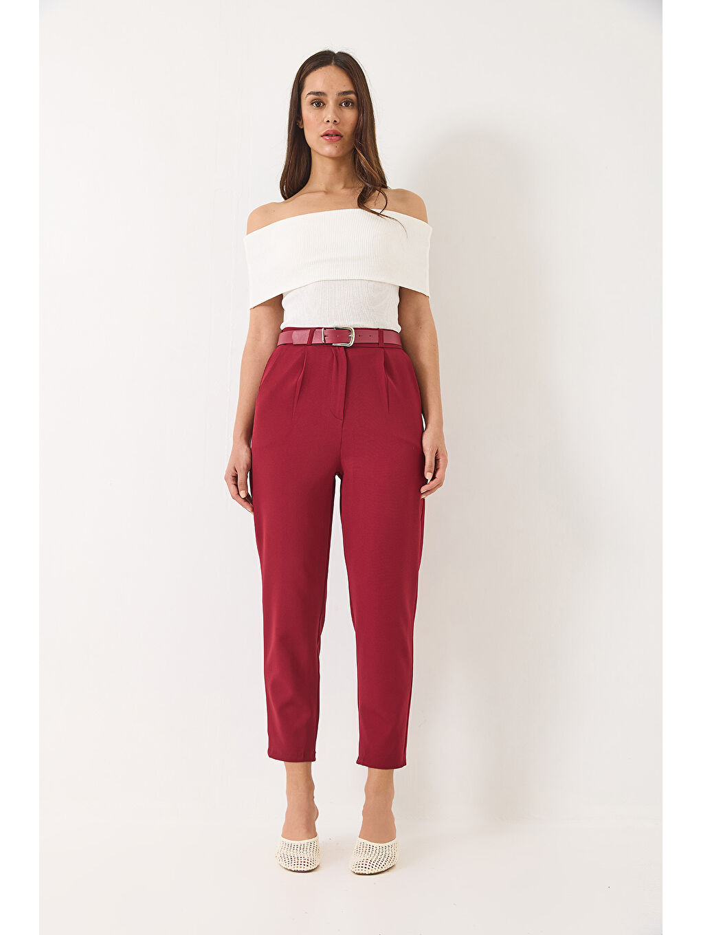 Bordo Kadın Yüksek Bel Cepli Arkası Lastikli Kemerli Duble Havuç Pantolon-2