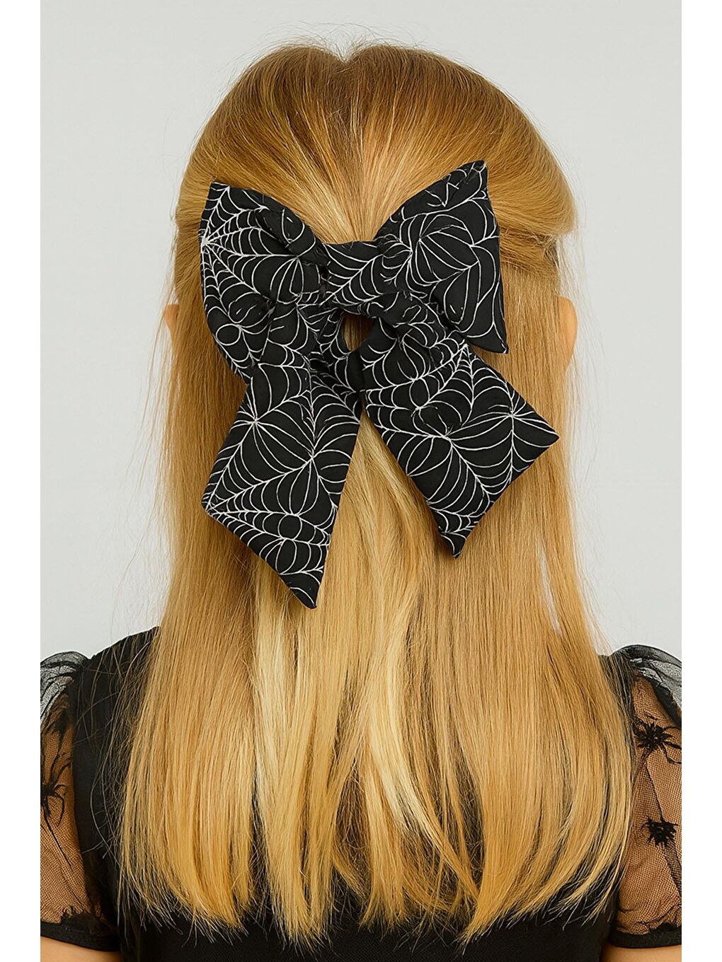 Kız Çocuk Siyah Fiyonk Toka-4