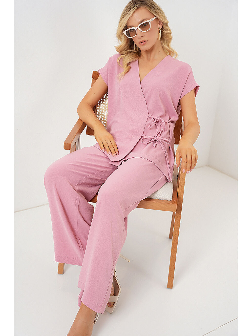 Pembe Kadın Kısa Kol Bağcıklı Ayrobin İkili Takım 6741 - Pudra-1