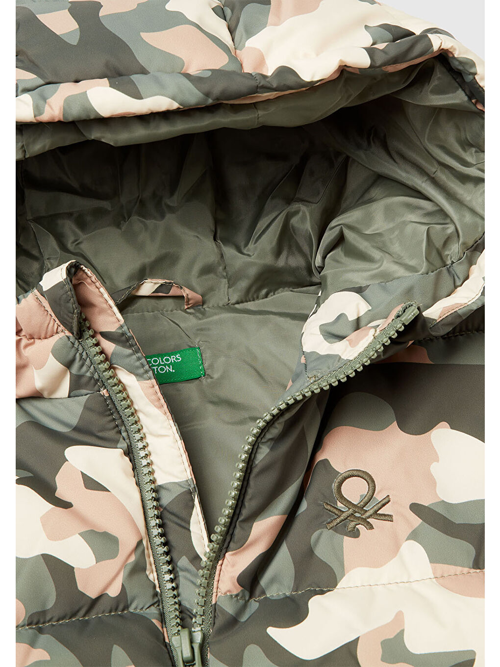 Karışık Erkek Çocuk Çok Renkli Tamamı Baskılı Logolu Fermuarlı Kapüşonlu Dolgulu Yelek-2