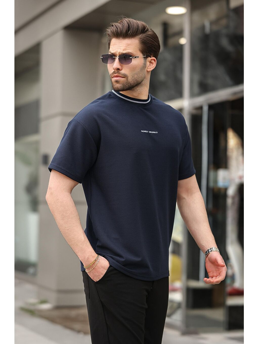 Lacivert Nakış Detaylı Basic Erkek T-Shirt E7106