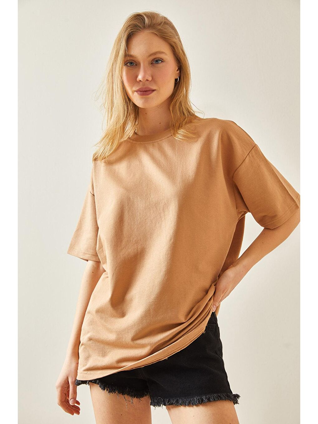 XHAN Taba Oversize Basic T-Shirt 3YXK1-47087-30 - 2