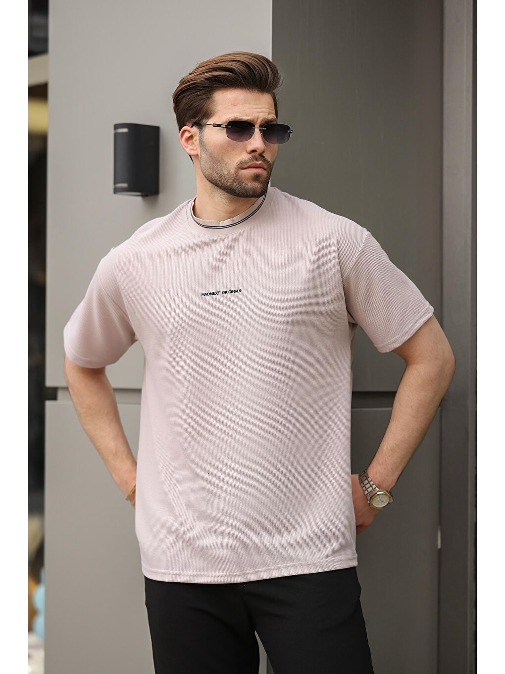 Bej Nakış Detaylı Basic Erkek T-Shirt E7106-1