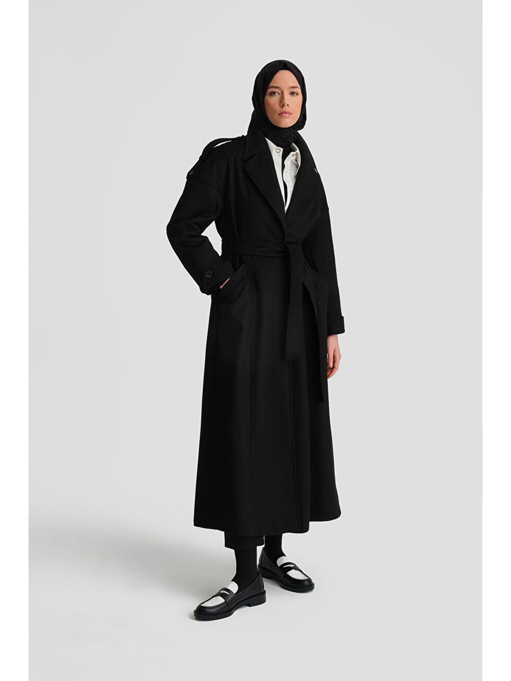 Kup Kesikli Manto 24K8107 Siyah-1