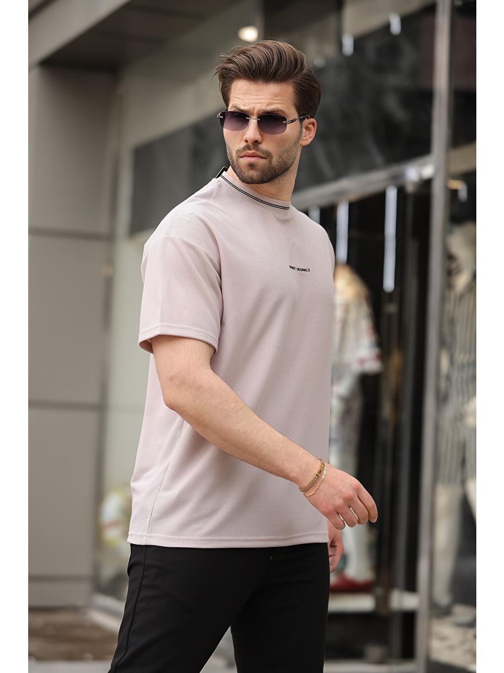 Bej Nakış Detaylı Basic Erkek T-Shirt E7106-2