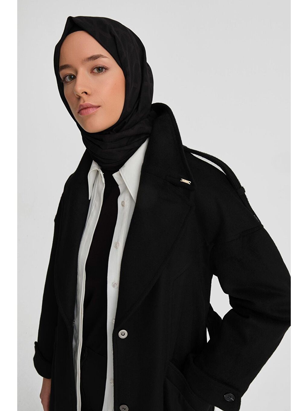 Kup Kesikli Manto 24K8107 Siyah-2