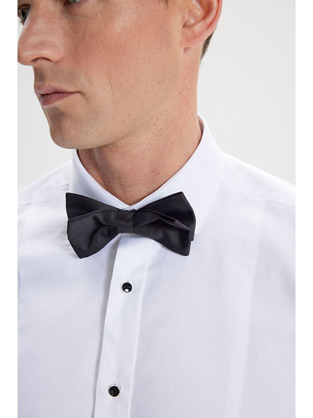 Erkek Beyaz Dar Kesim Ata Yaka %100 Pamuk Gömlek-3