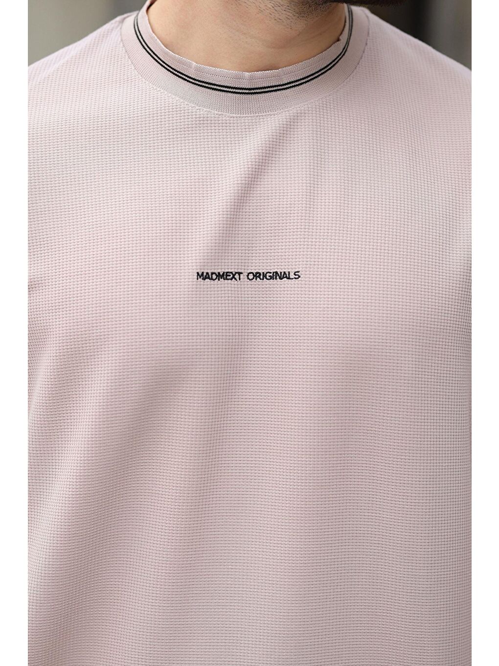 Bej Nakış Detaylı Basic Erkek T-Shirt E7106-3