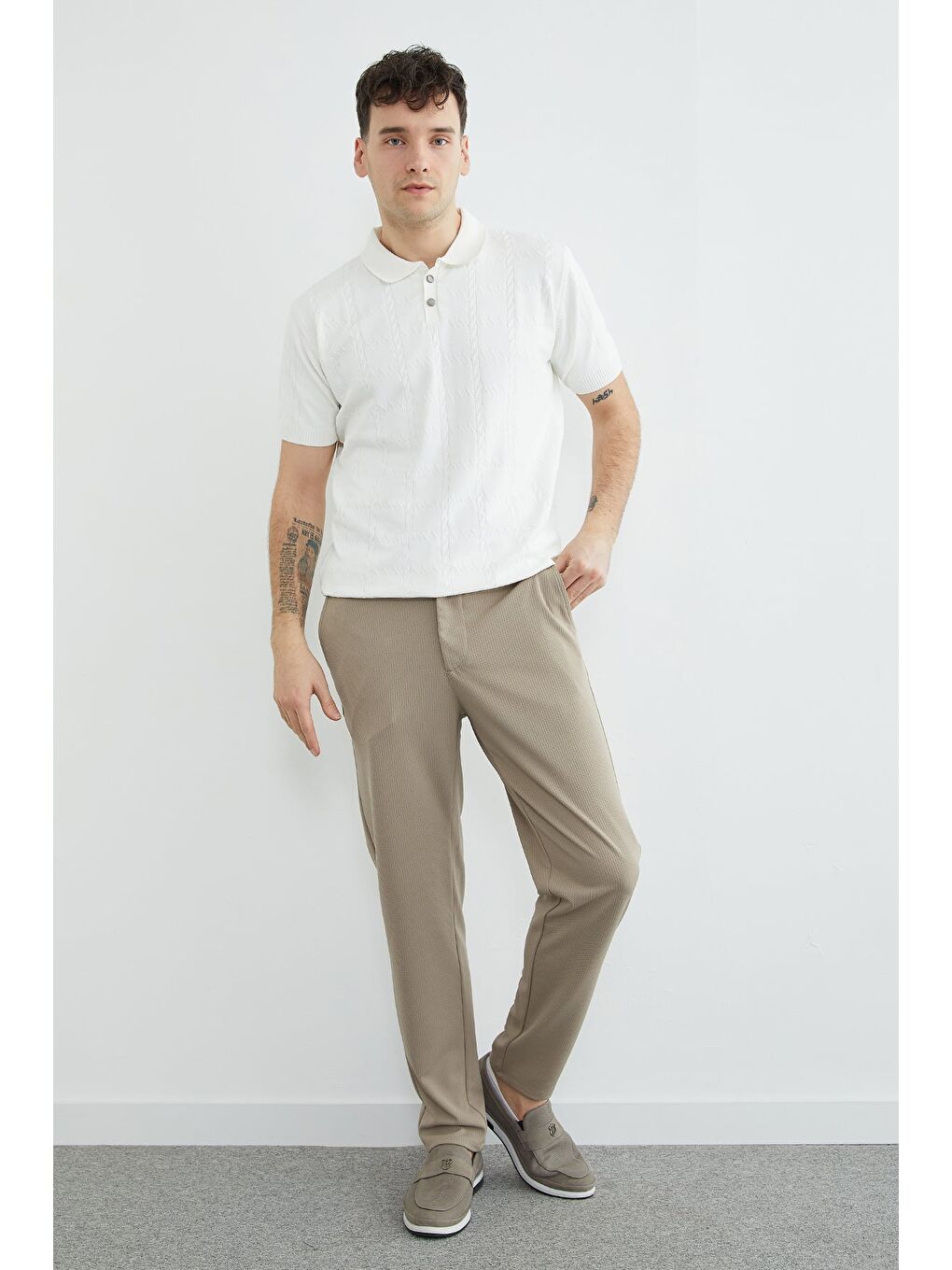 Ekru Örgü Desenli Polo Yaka Triko Tişört-4