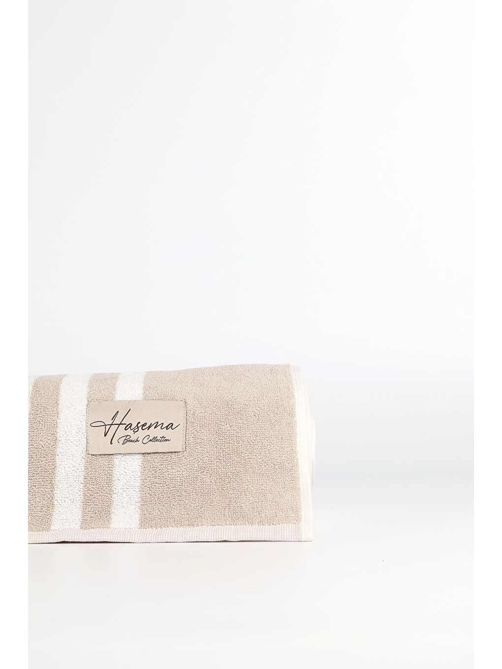 Ekru Bej Şerit Detaylı Beyaz Plaj Havlusu 28-1
