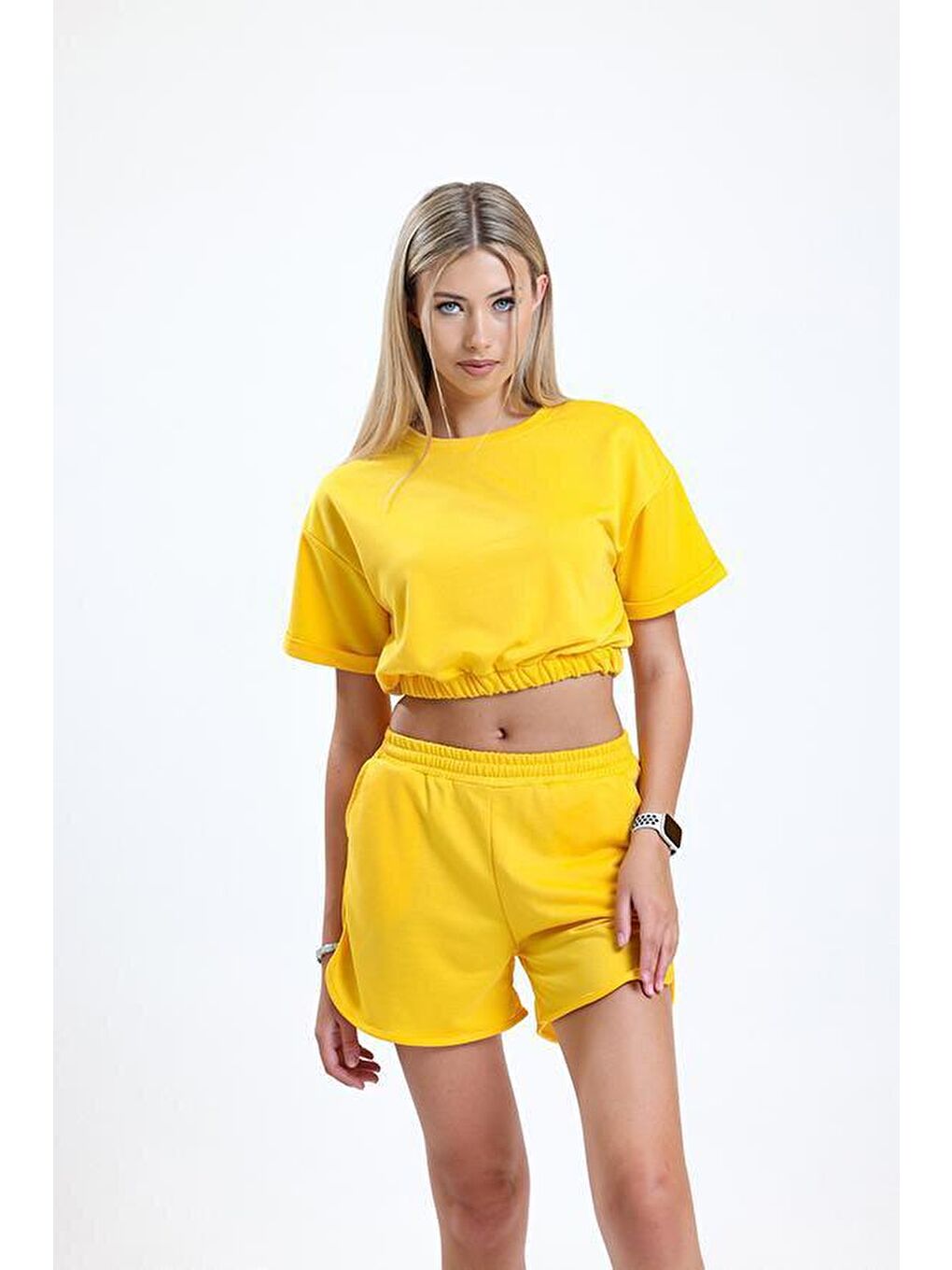 Sarı Bisiklet Yaka Kısa Kollu Crop Şortlu Kadın Pijama Takımı-2