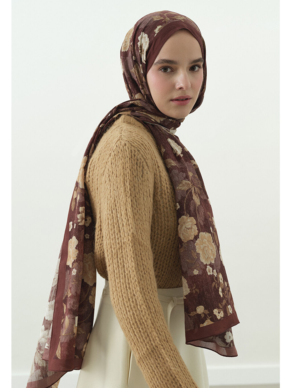 Bordo REVERIE DESENLİ PAMUK VİSKON ŞAL BORDO-2